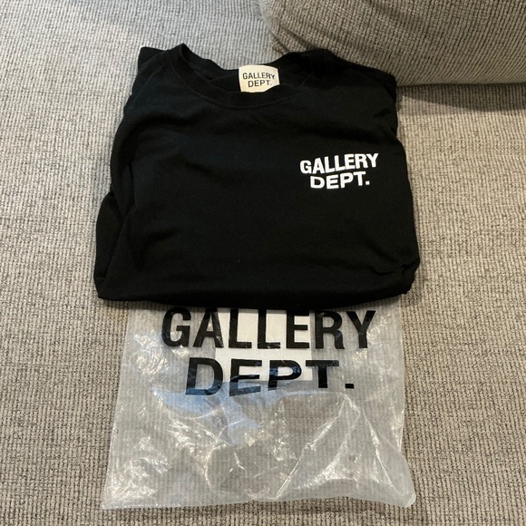 Gallery Dept. “Souvenir” T-shirt - Picture 1 of 5